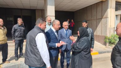 محافظ الجيزة يستجيب لمواطنة ويوجه بتوفير فرصة عمل لها خلال جولة ميدانية محافظ الجيزة يستجيب لمواطنة ويوجه بتوفير فرصة عمل لها خلال جولة ميدانية